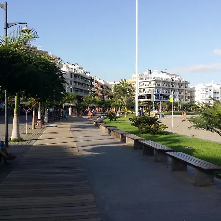 Casa Iglesia Only 200 Meters To The Sea, Balcony, Sea View, Air Conditioning Arona (Tenerife)