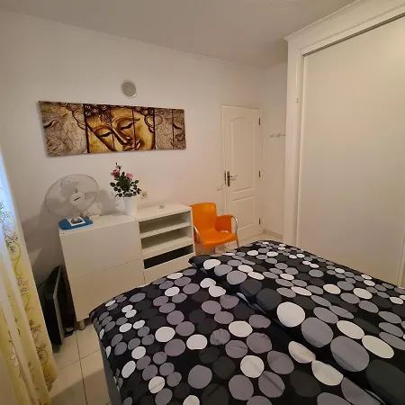 Casa Iglesia Only 200 Meters To The Sea, Balcony, Sea View, Air Conditioning *