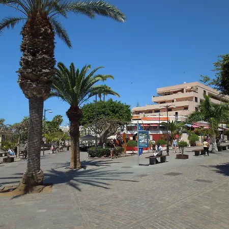 Casa Iglesia Only 200 Meters To The Sea, Balcony, Sea View, Air Conditioning * Arona (Tenerife)