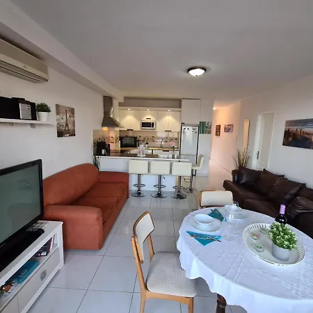 Casa Iglesia Only 200 Meters To The Sea, Balcony, Sea View, Air Conditioning *